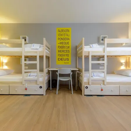 Hostel Euroadria